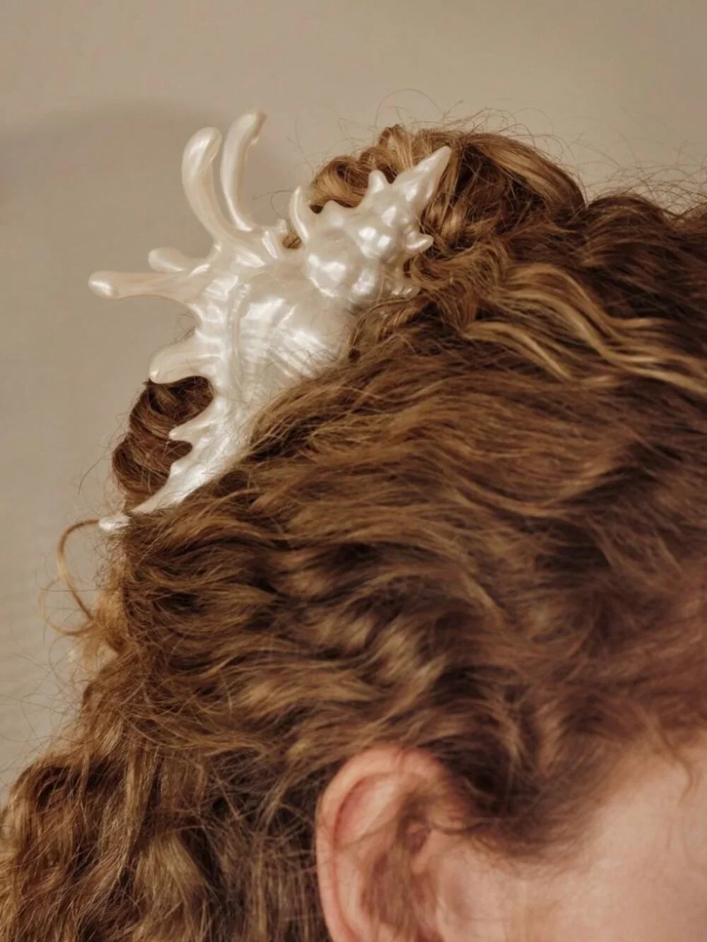 Cream Pearlescent Seashell Hair Claw Clip